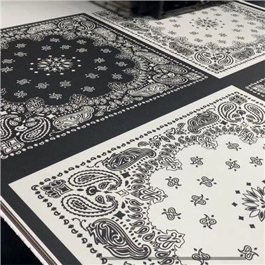 ফ্যাব্রিকে লোগো প্রিন্টিং মেশিন